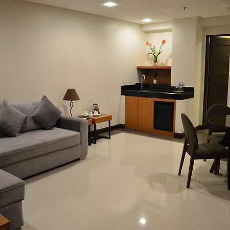 Mango Suites - Santiago City of Santiago Dış mekan fotoğraf